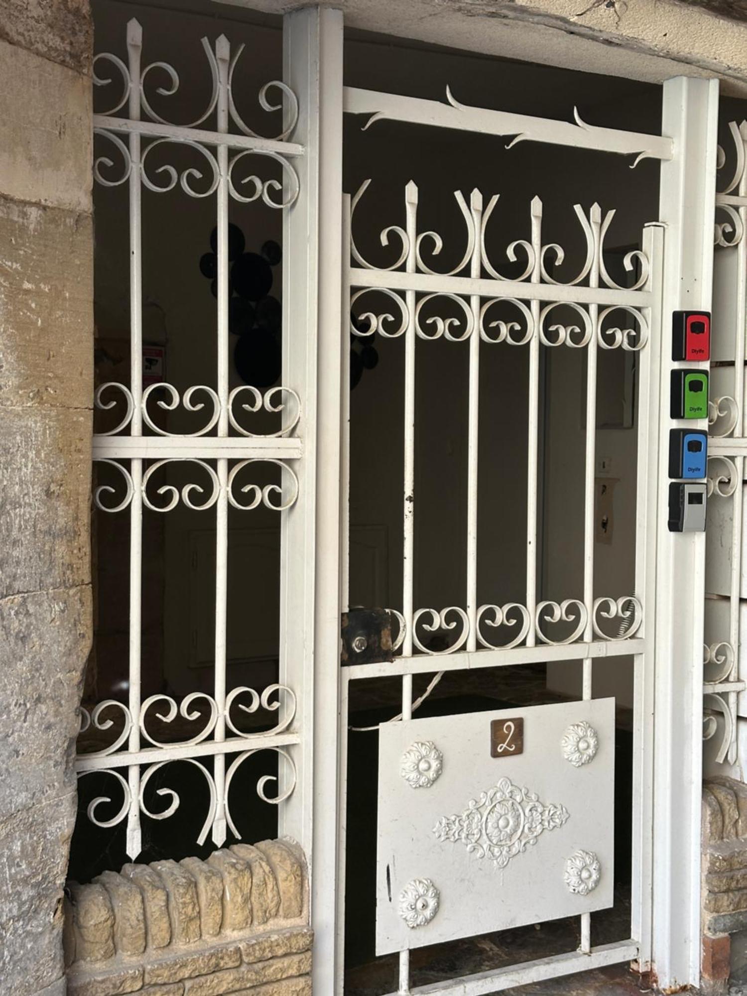 Apartment Studio3 Proche Quai Rouget L'Isle-sur-la-Sorgue